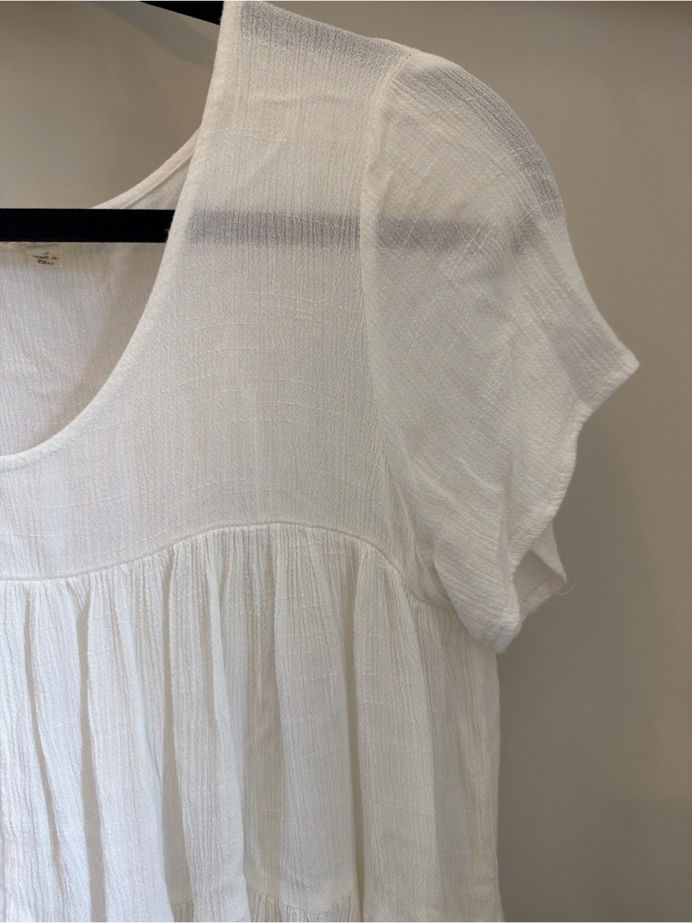 Magnolia White Scoop-Neck Tiered Gauze Blouse - Picture 2 of 5